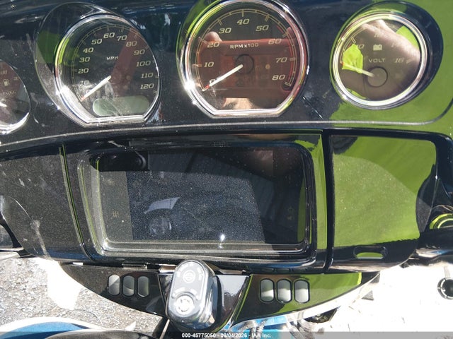 Harley-Davidson FLHXS 2023 1HD1KRP11PB612433 Image 7