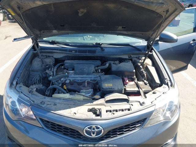45775053 :رقم المزاد ، 4T1BF1FK9CU580704 vin ، 2012 Toyota Camry Se مزاد بيع