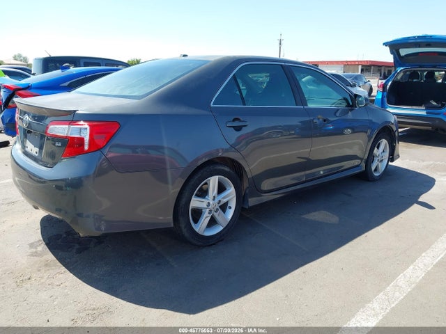 45775053 :رقم المزاد ، 4T1BF1FK9CU580704 vin ، 2012 Toyota Camry Se مزاد بيع