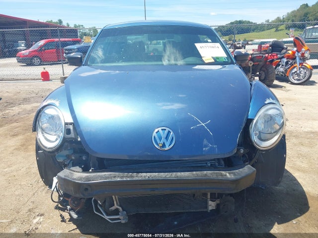 45775054 :رقم المزاد ، 3VWF17AT5HM622401 vin ، 2017 Volkswagen Beetle #pinkbeetle/1.8t Classic/1.8t S مزاد بيع