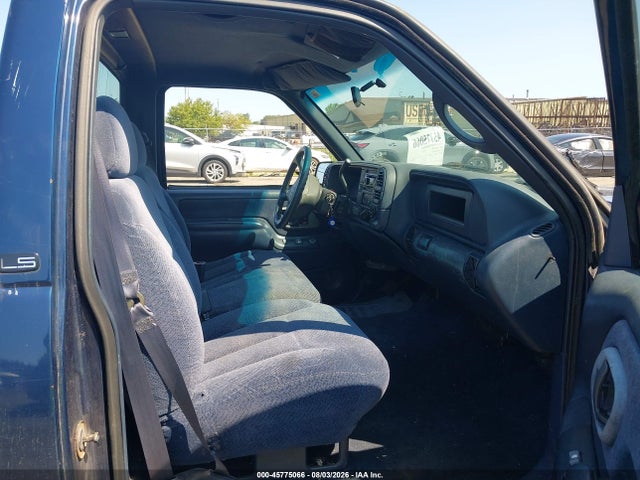 Продаж на аукціоні авто 2000 Chevrolet K2500, vin: 1GCGK24J9YR166659, номер лоту: 45775066