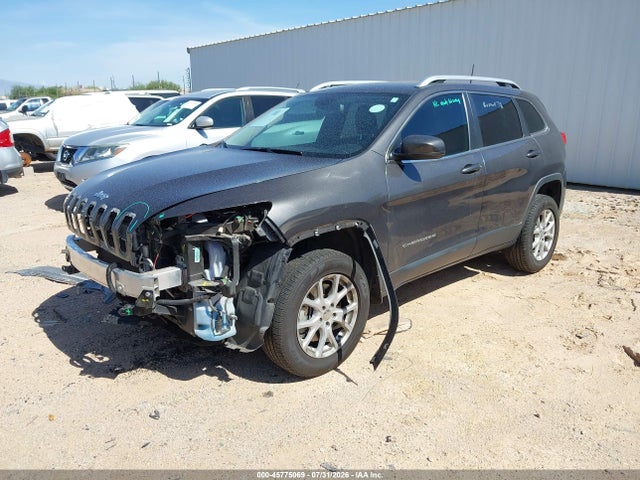 Jeep Cherokee Latitude Plus 4x4 2018 1C4PJMLX6JD534805 Image 2