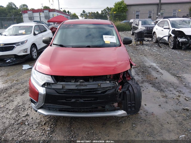Продажа на аукционе авто 2018 Mitsubishi Outlander Es, vin: JA4AD2A35JZ054995, номер лота: 45775087