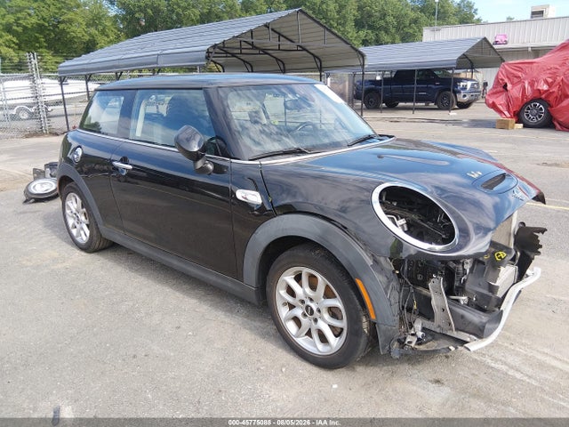 2021 Mini Hardtop Cooper S მანქანა იყიდება აუქციონზე, vin: WMWXR5C05M2N63047, აუქციონის ნომერი: 45775088