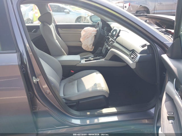 45775101 :رقم المزاد ، 1HGCV1F13LA020215 vin ، 2020 Honda Accord Lx مزاد بيع