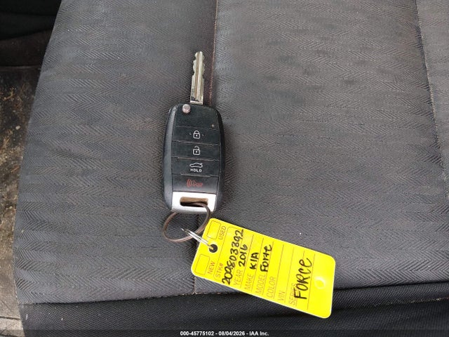 Aukcja sprzedaży 2016 Kia Forte Lx, vin: KNAFK4A65G5616897, numer aukcji: 45775102
