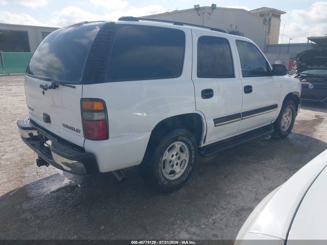 2004 Chevrolet Tahoe Ls მანქანა იყიდება აუქციონზე, vin: 1GNEC13Z24R313699, აუქციონის ნომერი: 45775129