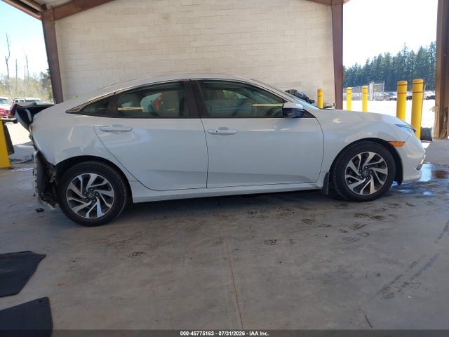 Honda CIVIC EX 2019 2HGFC2F77KH006170 Image 13