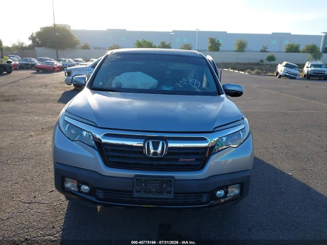 Honda Ridgeline Sport 2018 5FPYK3F15JB000715 Image 13