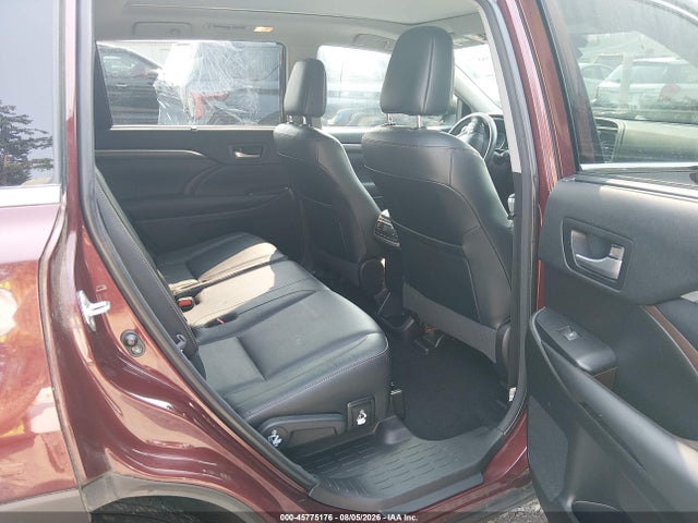 Продажа на аукционе авто 2018 Toyota Highlander Limited Platinum, vin: 5TDDZRFHXJS811294, номер лота: 45775176