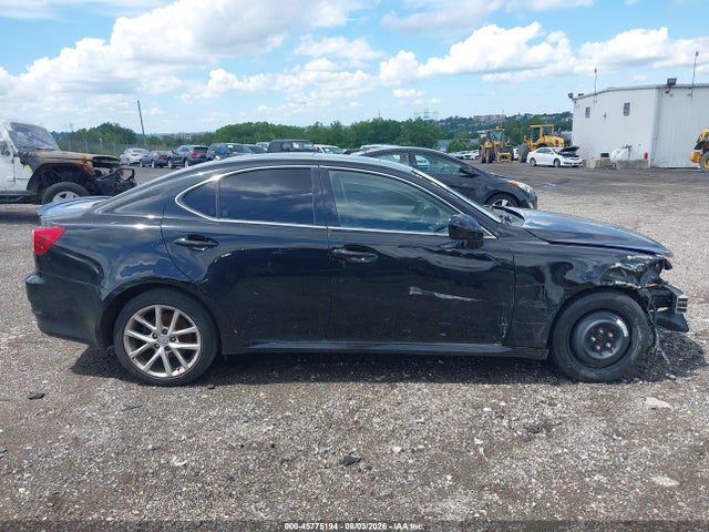45775194 :رقم المزاد ، JTHCF5C21B5047676 vin ، 2011 Lexus Is 250 مزاد بيع