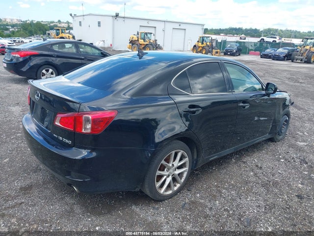 45775194 :رقم المزاد ، JTHCF5C21B5047676 vin ، 2011 Lexus Is 250 مزاد بيع