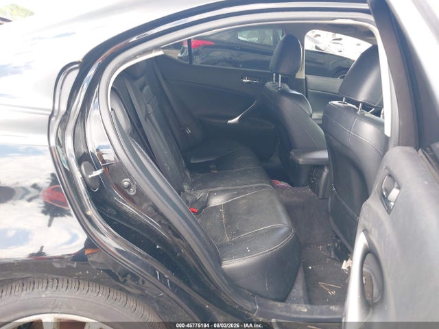 45775194 :رقم المزاد ، JTHCF5C21B5047676 vin ، 2011 Lexus Is 250 مزاد بيع