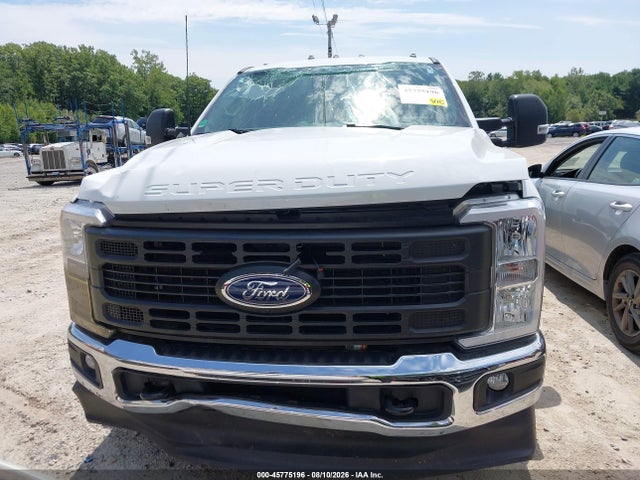 45775196 :رقم المزاد ، 1FT8W3DT6REF72441 vin ، 2024 Ford F-350 Xl مزاد بيع