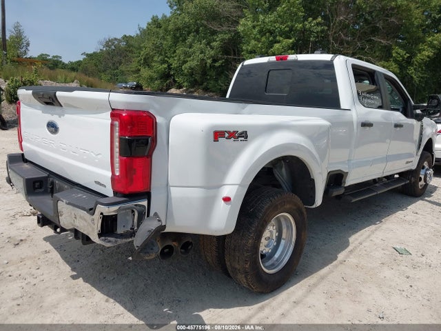 45775196 :رقم المزاد ، 1FT8W3DT6REF72441 vin ، 2024 Ford F-350 Xl مزاد بيع