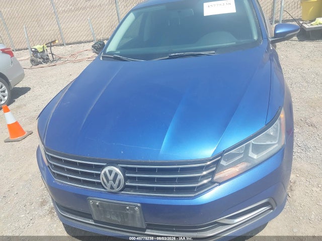 1VWBT7A36GC011768 Volkswagen Passat 1.8t Se