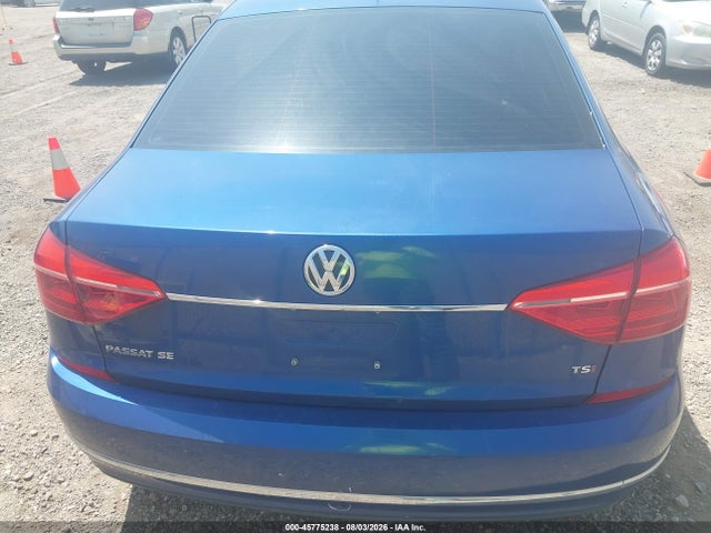 1VWBT7A36GC011768 Volkswagen Passat 1.8t Se