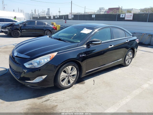 Hyundai Sonata Hybrid Limited 2014 KMHEC4A48EA106828 Image 2