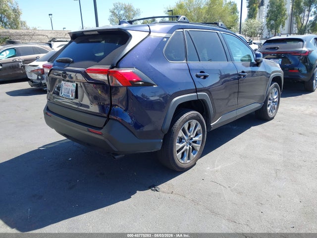 2T3C1RFV8RW332035 Toyota Rav4 Xle Premium