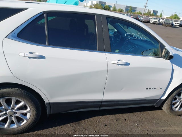 3GNAXJEV4JS563242 Chevrolet EQUINOX LT