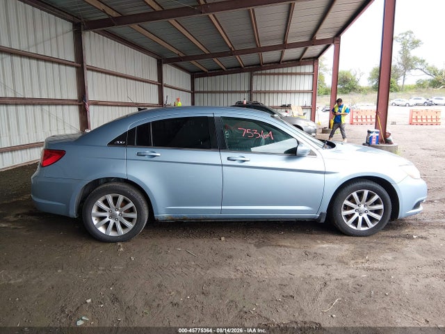 45775364 :رقم المزاد ، 1C3CCBBB3CN210781 vin ، 2012 Chrysler 200 Touring مزاد بيع
