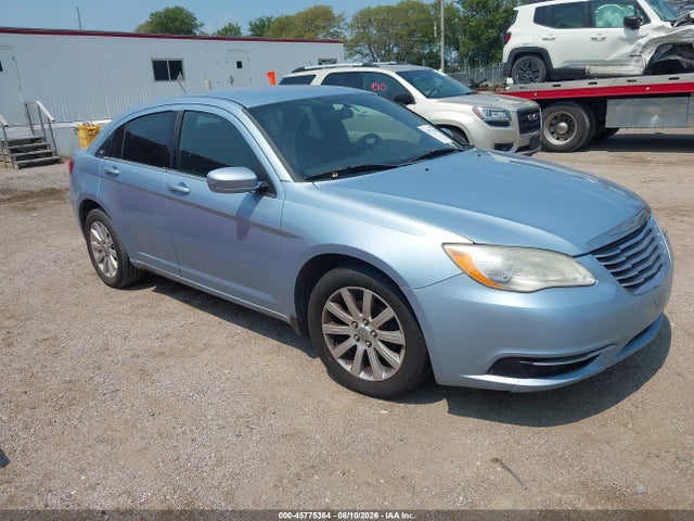 45775364 :رقم المزاد ، 1C3CCBBB3CN210781 vin ، 2012 Chrysler 200 Touring مزاد بيع