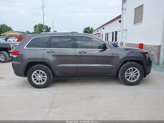 1C4RJEAG7LC409743 Jeep Grand Cherokee Laredo E 4x2