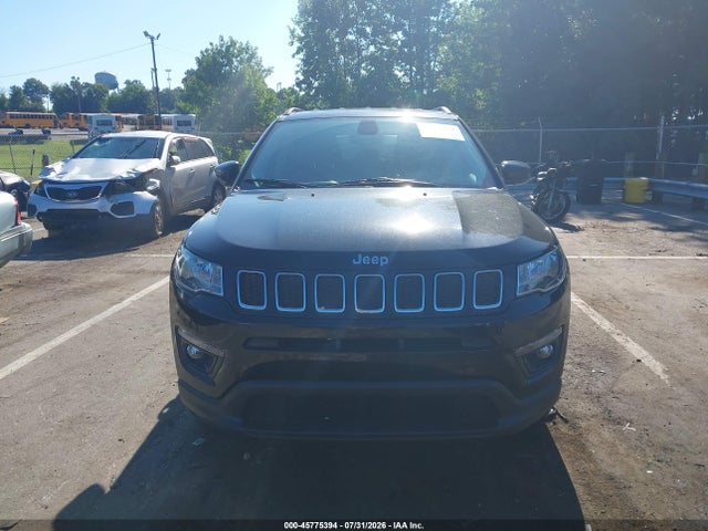 Продажа на аукционе авто 2017 Jeep New Compass Latitude 4x4, vin: 3C4NJDBBXHT607207, номер лота: 45775394