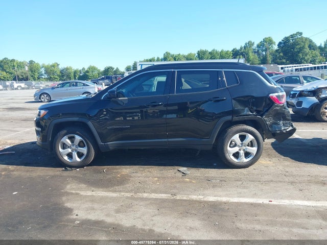 Продажа на аукционе авто 2017 Jeep New Compass Latitude 4x4, vin: 3C4NJDBBXHT607207, номер лота: 45775394