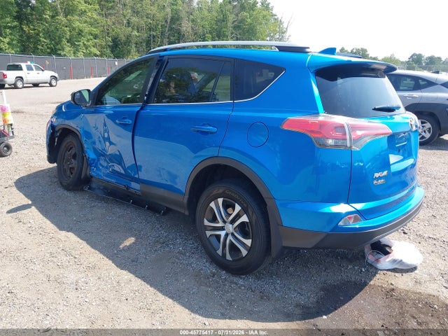 45775417 :رقم المزاد ، 2T3ZFREV0HW357278 vin ، 2017 Toyota Rav4 Le مزاد بيع