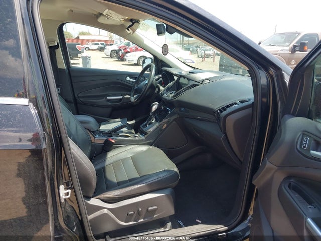 2016 Ford Escape Titanium მანქანა იყიდება აუქციონზე, vin: 1FMCU0J99GUB82147, აუქციონის ნომერი: 45775436