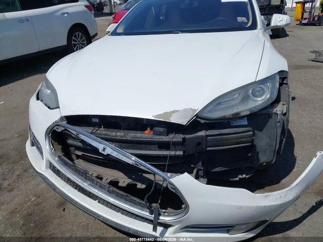 Tesla Model S P85 2014 5YJSA1H18EFP35083 Image 12