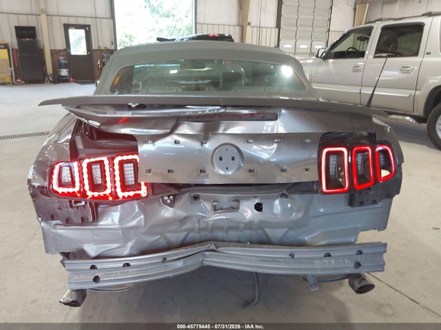 Продаж на аукціоні авто 2014 Ford Mustang V6 Premium, vin: 1ZVBP8EM7E5314704, номер лоту: 45775445