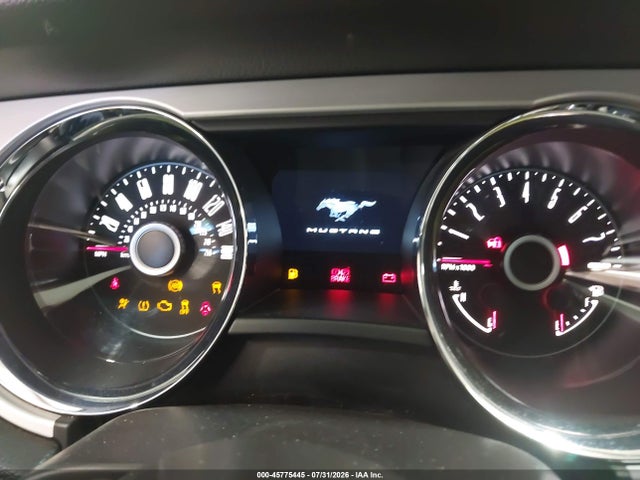 Продаж на аукціоні авто 2014 Ford Mustang V6 Premium, vin: 1ZVBP8EM7E5314704, номер лоту: 45775445