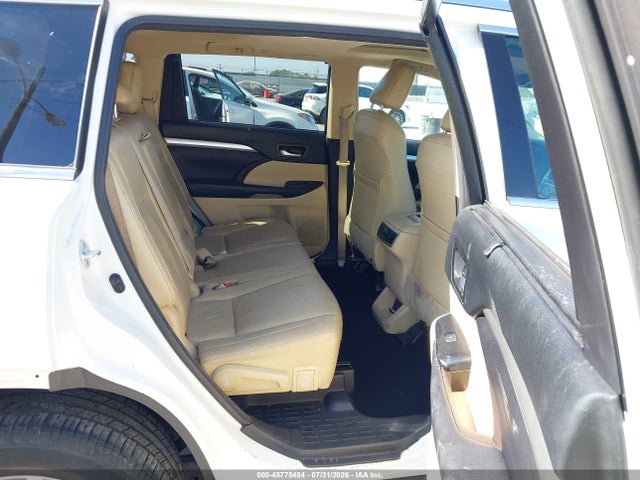 Toyota Highlander Xle 2017 5TDJZRFH8HS431352 Image 8