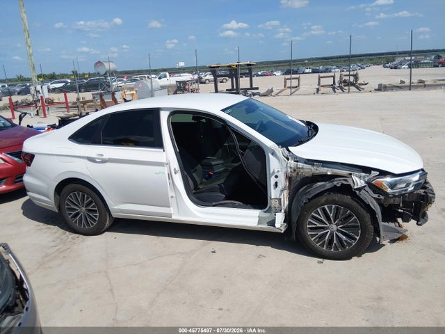 45775497 :رقم المزاد ، 3VWN57BU0MM088922 vin ، 2021 Volkswagen Jetta 1.4t R-line/1.4t S مزاد بيع