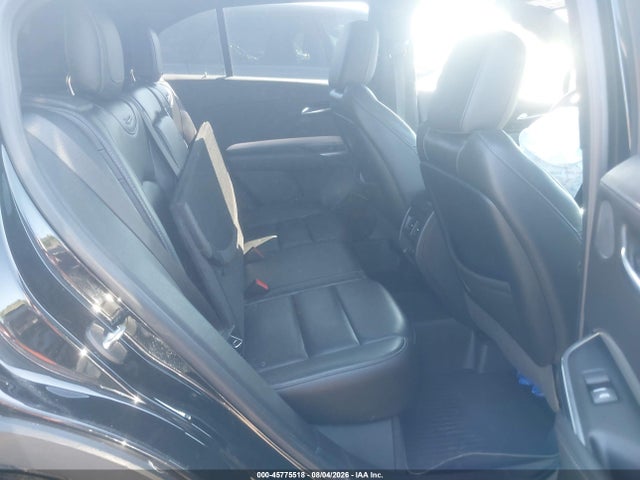 45775518 :رقم المزاد ، 1GYFZDR49KF115784 vin ، 2019 Cadillac Xt4 Premium Luxury مزاد بيع