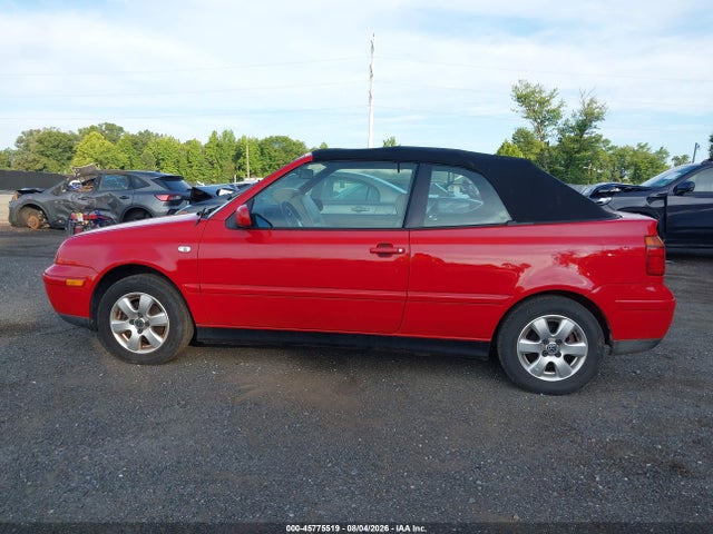 45775519 :رقم المزاد ، 3VWDC21V21M807260 vin ، 2001 Volkswagen Cabrio Glx مزاد بيع