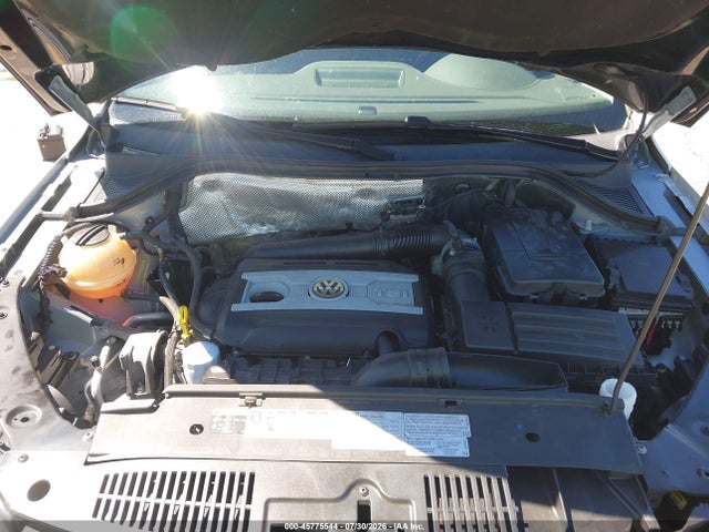 WVGBV7AXXFW514762 Volkswagen TIGUAN S