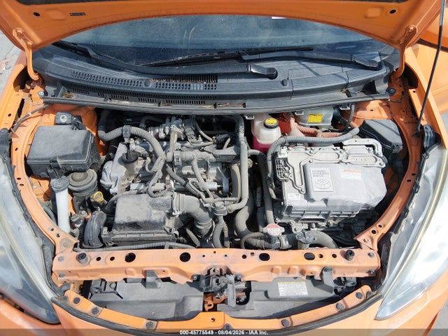 2016 Toyota Prius C Four მანქანა იყიდება აუქციონზე, vin: JTDKDTB3XG1130037, აუქციონის ნომერი: 45775549
