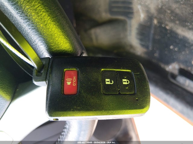 2016 Toyota Prius C Four მანქანა იყიდება აუქციონზე, vin: JTDKDTB3XG1130037, აუქციონის ნომერი: 45775549
