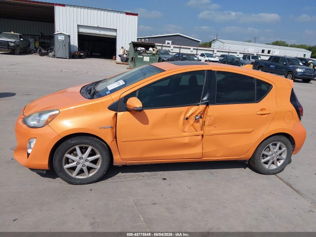 2016 Toyota Prius C Four მანქანა იყიდება აუქციონზე, vin: JTDKDTB3XG1130037, აუქციონის ნომერი: 45775549