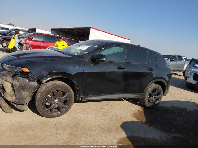 Auction sale of the 2024 Dodge Hornet Gt Awd, vin: ZACNDFAN6R3A39746, lot number: 45775574