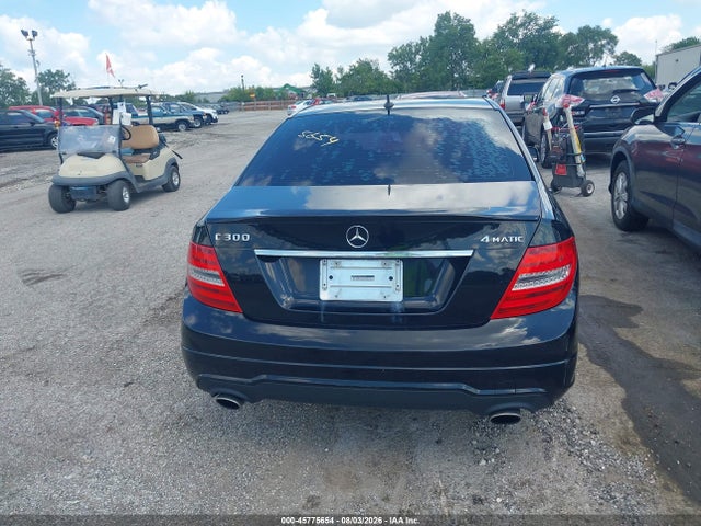 2014 Mercedes-benz C 300 Sport 4matic მანქანა იყიდება აუქციონზე, vin: WDDGF8AB1EG221171, აუქციონის ნომერი: 45775654