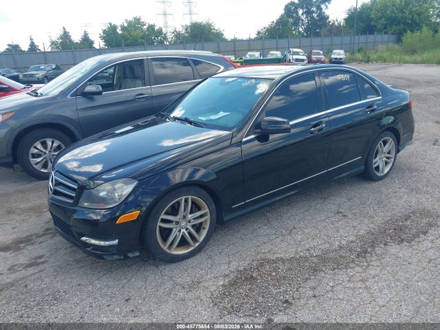 2014 Mercedes-benz C 300 Sport 4matic მანქანა იყიდება აუქციონზე, vin: WDDGF8AB1EG221171, აუქციონის ნომერი: 45775654