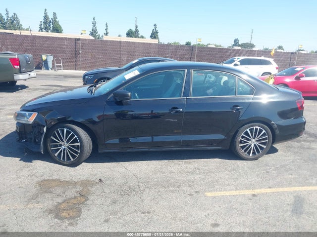 3VWD17AJ9GM377302 Volkswagen Jetta 1.8t Sport