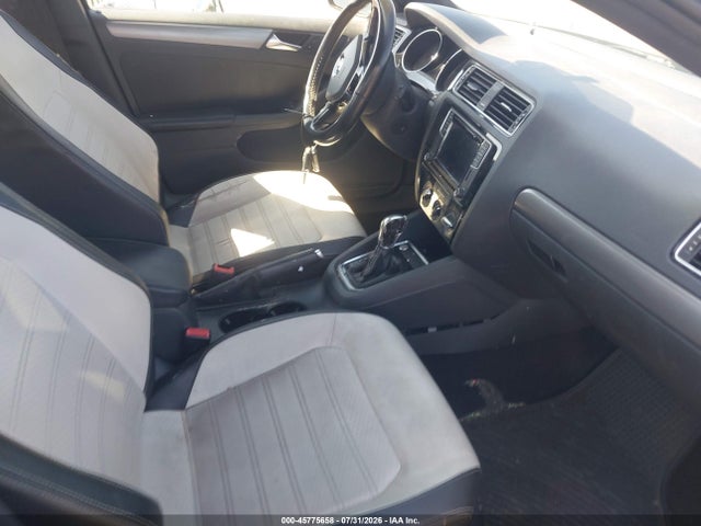 3VWD17AJ9GM377302 Volkswagen Jetta 1.8t Sport