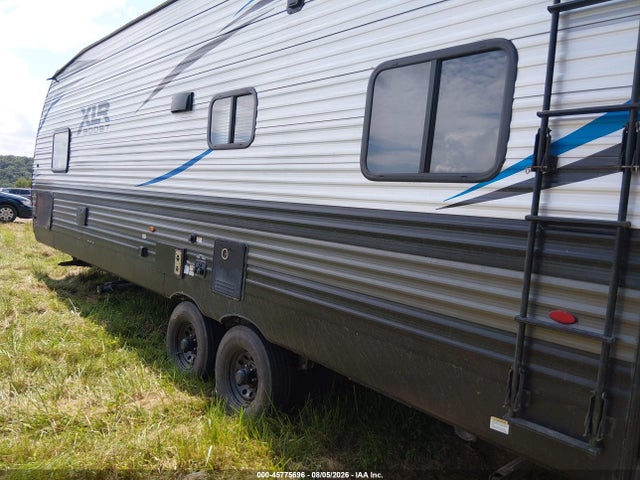 2022 Forest River Xlr Boost 27qb Travel Trailer მანქანა იყიდება აუქციონზე, vin: 5ZT2XLSB6NZ000848, აუქციონის ნომერი: 45775696