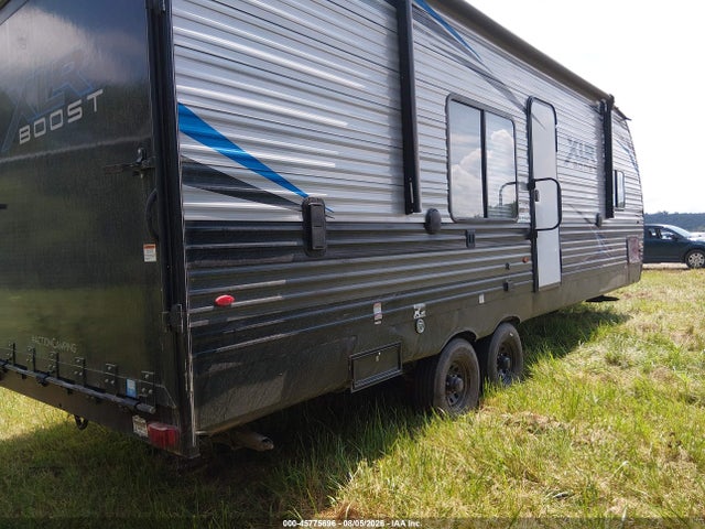 2022 Forest River Xlr Boost 27qb Travel Trailer მანქანა იყიდება აუქციონზე, vin: 5ZT2XLSB6NZ000848, აუქციონის ნომერი: 45775696