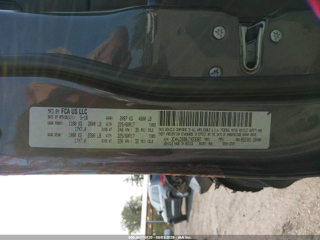 3C4NJDBB8JT423387 Jeep Compass Latitude 4x4